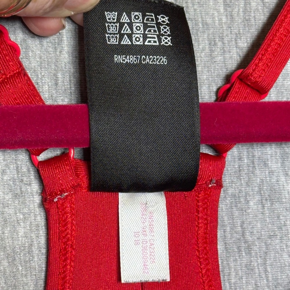 Victoria's Secret PINK Ultimate Sports Bra Red Gold Logo Lightly Lined Medium - Picture 6 of 7